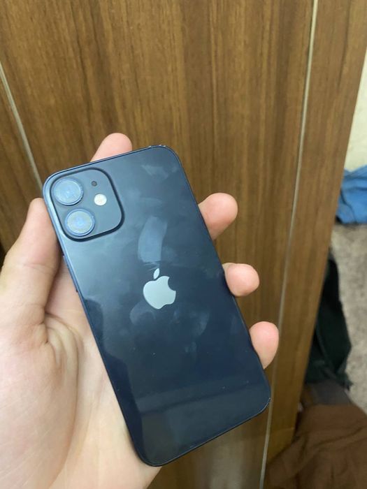 iPhone 12 mini не работает модем и плата