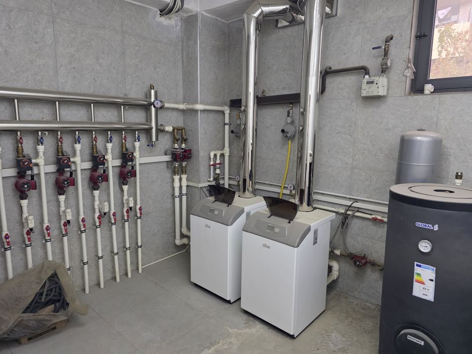 Продается готовый офис. Площадь 830 квадратных метров.