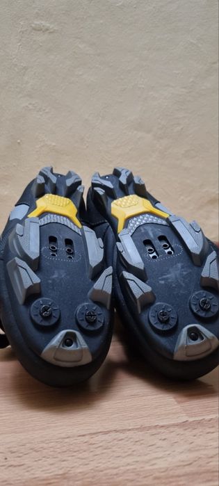 Обувки за колоездене Shimano