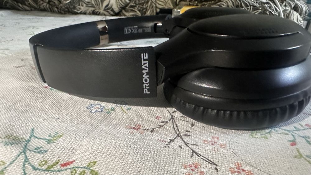 наушники promate laboca pro