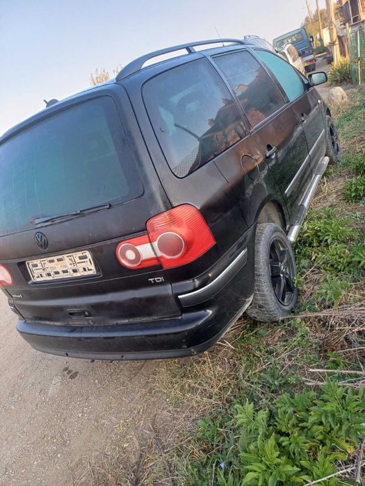 Продавам шаран на части