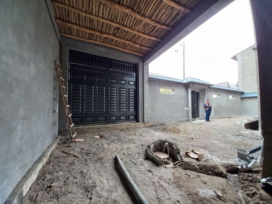 Продается коттедж! 4 соток. Учтепинский район. Улица Изза.