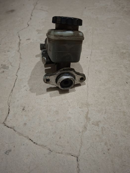 Тормозной цилиндр тайота марк2