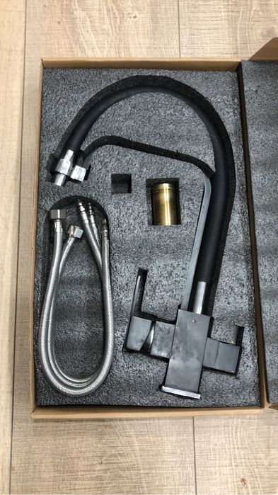 Кран для раковины