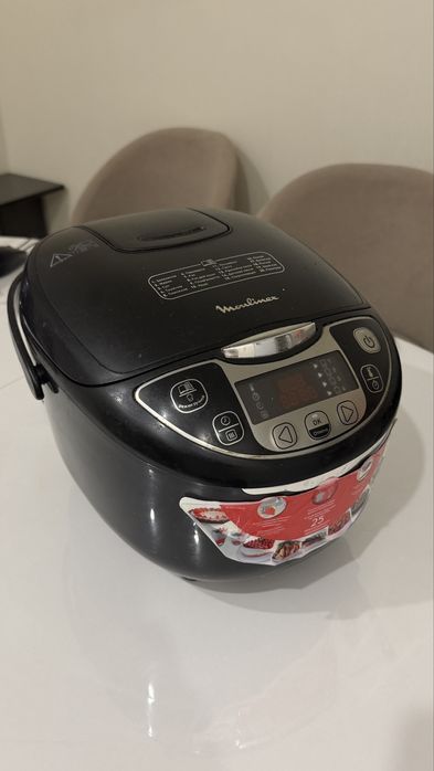 Мультиварка полностью рабочая