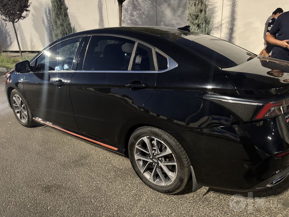 Chery Arrizo 6 PRO 2023 full pozitsa