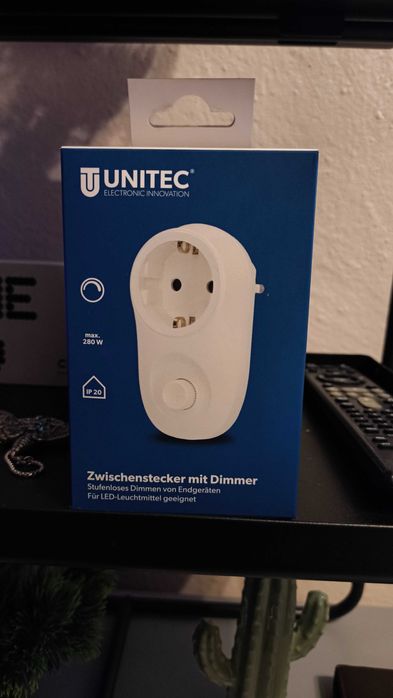 Dimmer / Variator de lumină pentru priză UNITEC (Max 280W)