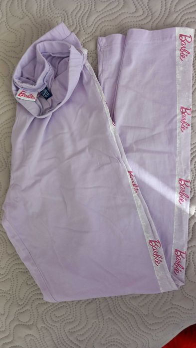 Спортен екип 3 части - 16 г. и  Пижама Barbie - 11/12 г.