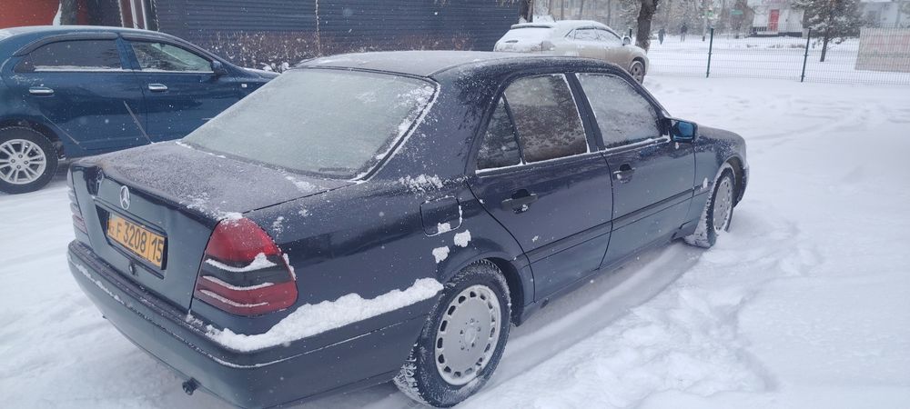 Продам Мерседес 180