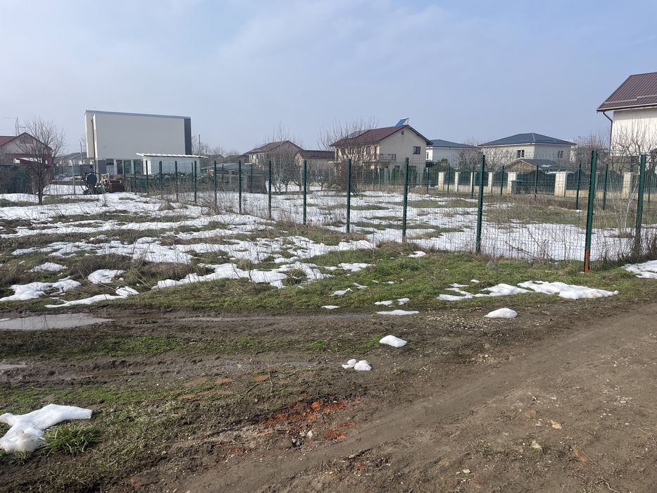 Teren de vanzare in Magurele Varteju