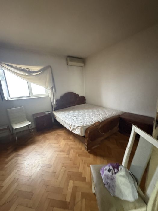 Inchiriez casă in Voluntari zona gheață