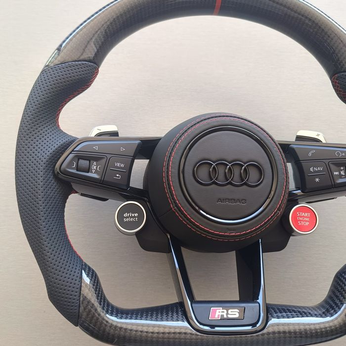 RS Волани/ Карнон и кожа Audi RS Волан S-line за Audi A3 A4 A5 A6 A7 A8 Q7 Q8 Q5 Q3
