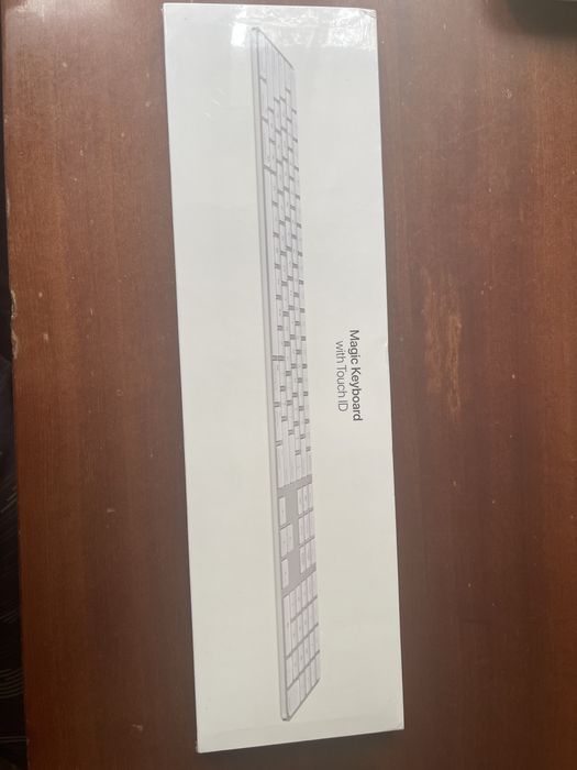 Apple Magic keyboard with touch ID and numeric keypad