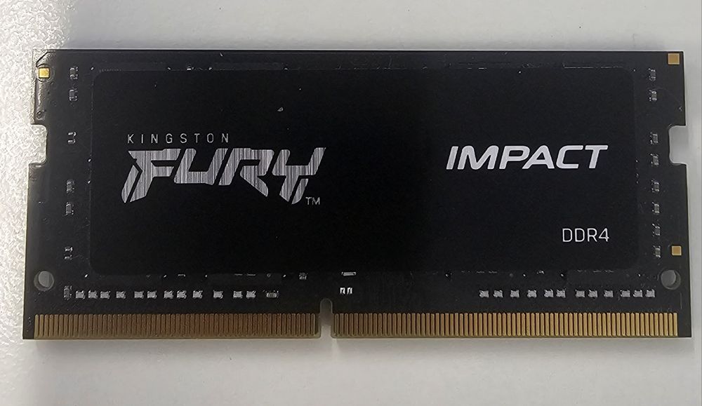 Vand DDR4 Kington Fury 16 GB 2666 Mhz pt laptop