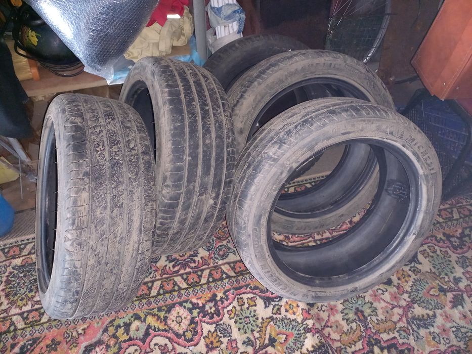 Продам б/у шина летней