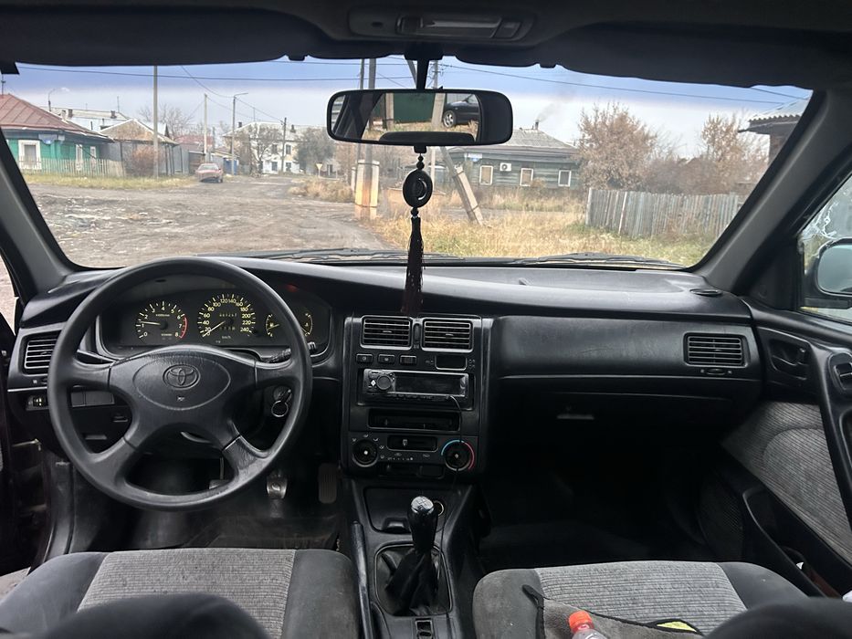 Продается Тойота карина е