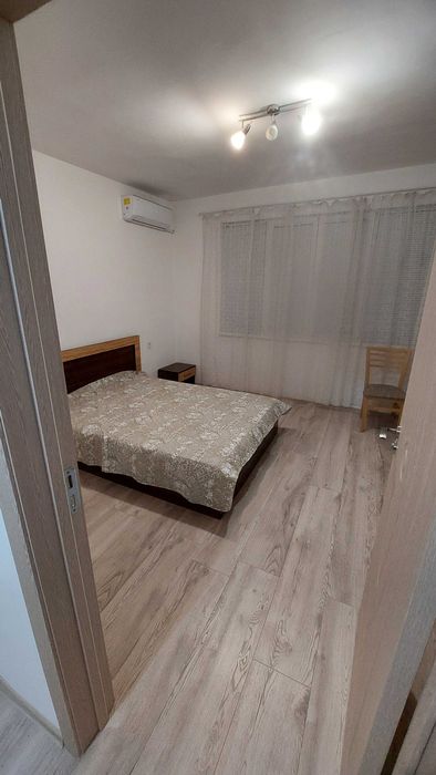 Дава се под наем Тристаен апартамент в Павликени - 100 кв.м за 408 € - Снимка #3