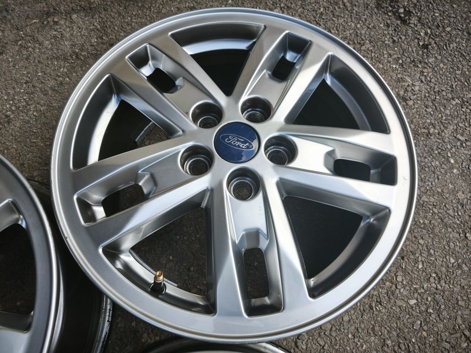 16" оригинални алуминиеви джанти за Ford.
