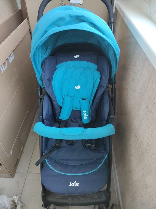 Коляска детская прогулочная