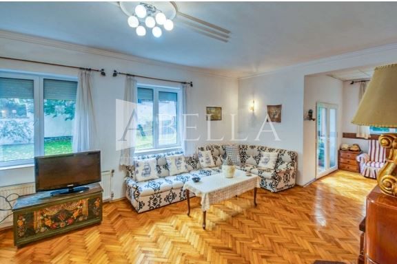 Продава се Къща в Банкя - 244 кв.м за 1986 €/кв.м - Снимка #11