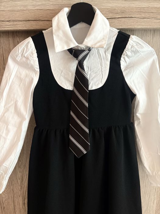 Нова рокличка за момиченце размер 134