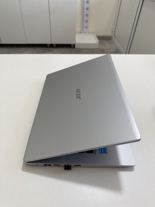 Ноутбук Acer 128гб