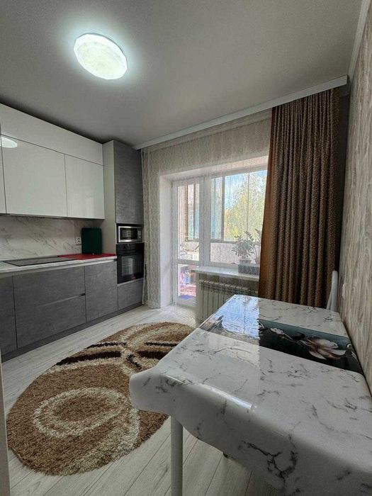 Продам 2-комн. квартиру