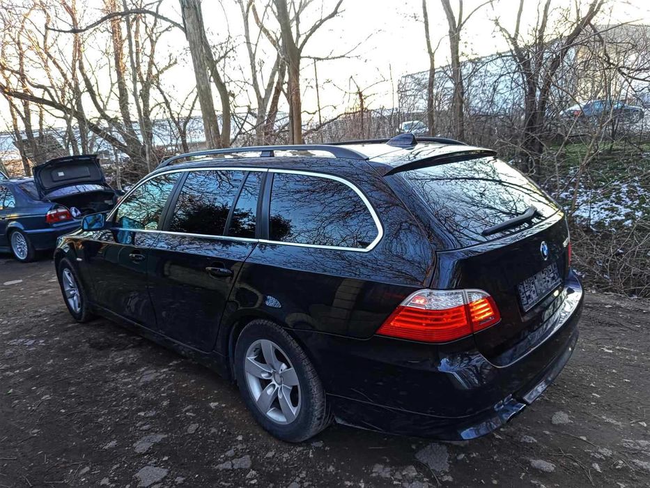 На части: BMW E61 525i 190кс.