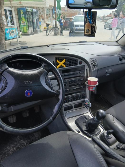Продавам Saab 9-5
