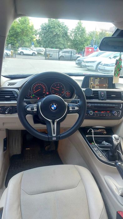 Volan BMW Seria 1 2 3 4 5 6 7 X1 X2 X3 X4 X5 X6 E/F F01 F02 F03 F04 F06 F12 F13 F15 F16 F10 F20 F25 F26 F30 F32 F33 F36 E90 E91 E92 E70 E71 E81 E84