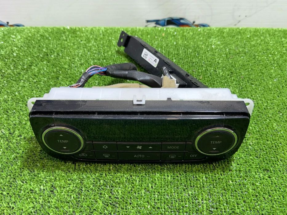 PANOU COMANDA CLIMA / AC MITSUBISHI OUTLANDER PLUG-IN HYBRID 2.0 BENZINA ELECTRIC 2014 COD OEM 7820A474XA / BREAK 2012-2021