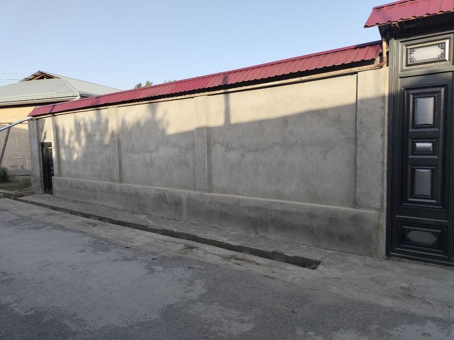 Shinam va qulay uy sotiladi Hamma sharoit bor suv gaz svet mavjud
