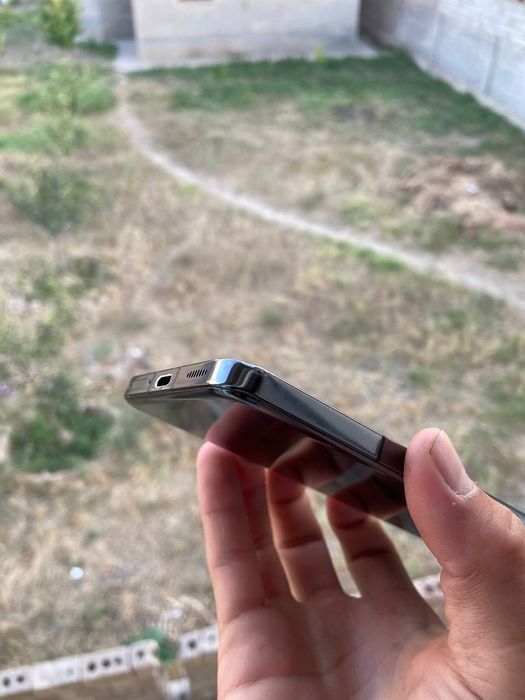 Xiaomi 13 8/256 идеал