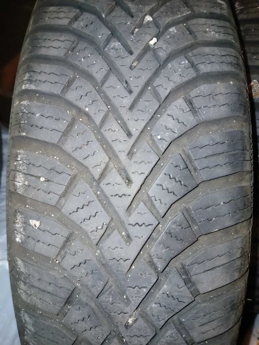 2 гуми 155/70R13