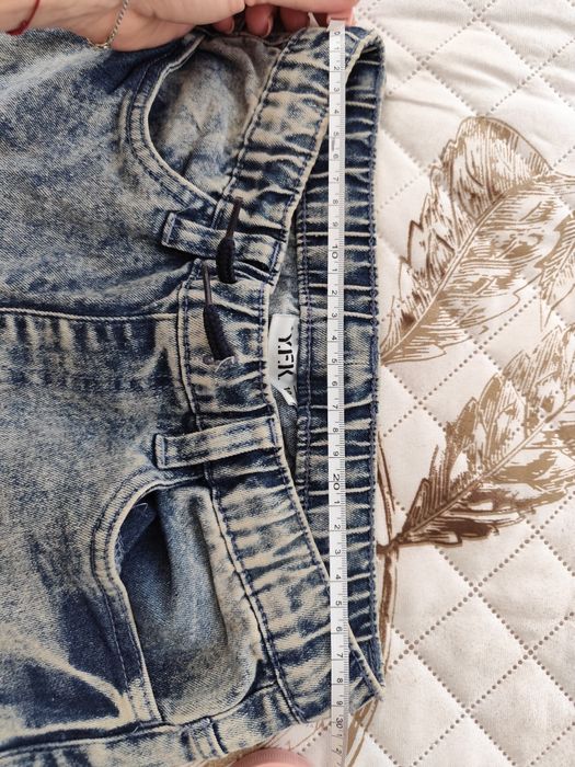 Детски дънки за момче