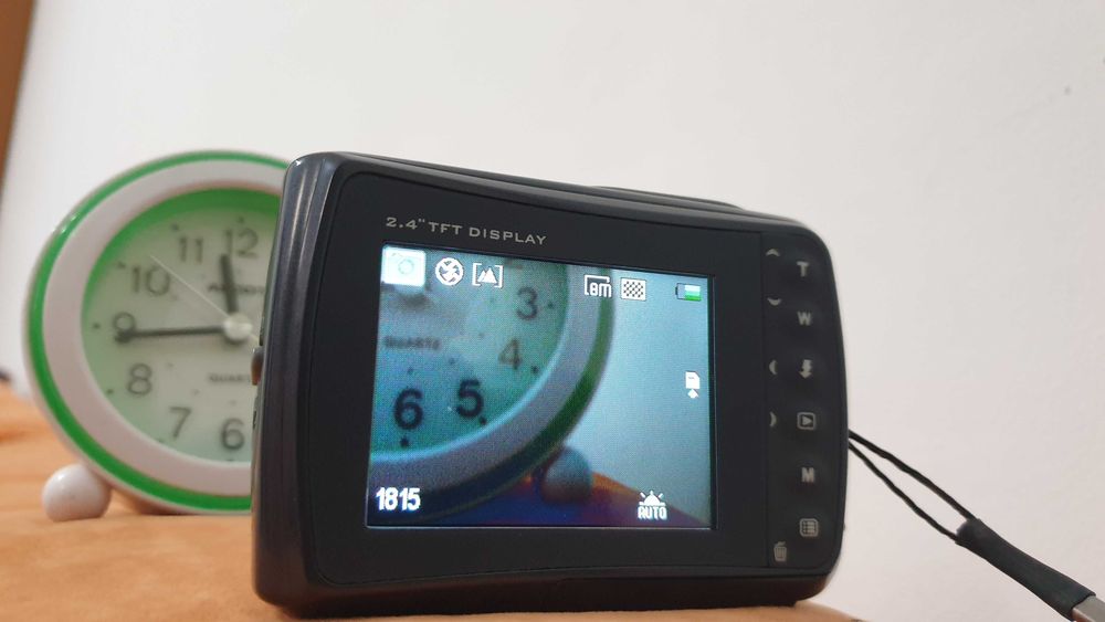 фотоапарат MAGINON Splash 8 8MPx