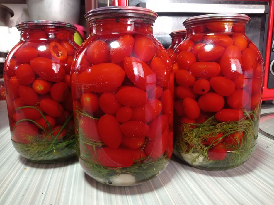 Продаю маринадый , варение ,соки