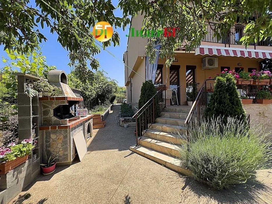 Продава се Къща в Свети Влас - 329 кв.м за 1049 €/кв.м - Снимка #3