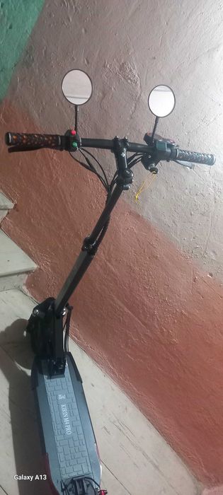 Vând Trotinetă Kugo Kukirin M4 Pro