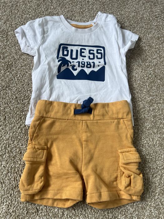 Дрехи     Guess