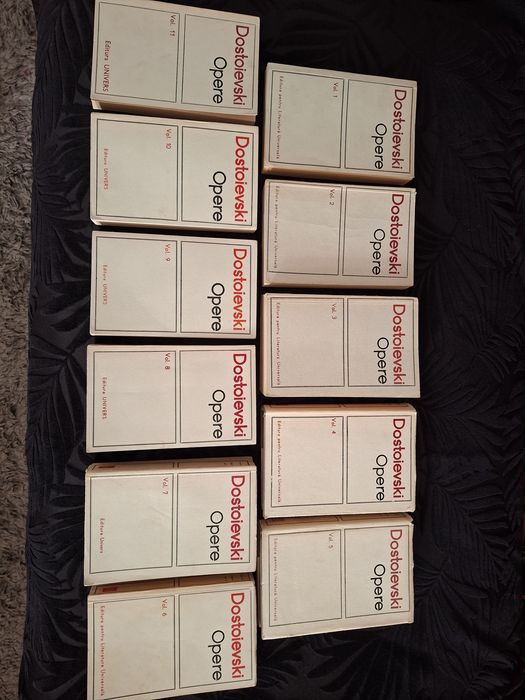 DOSTOIEVSKI - Opere complete ( 11 volume ) Stare Foarte Buna !!