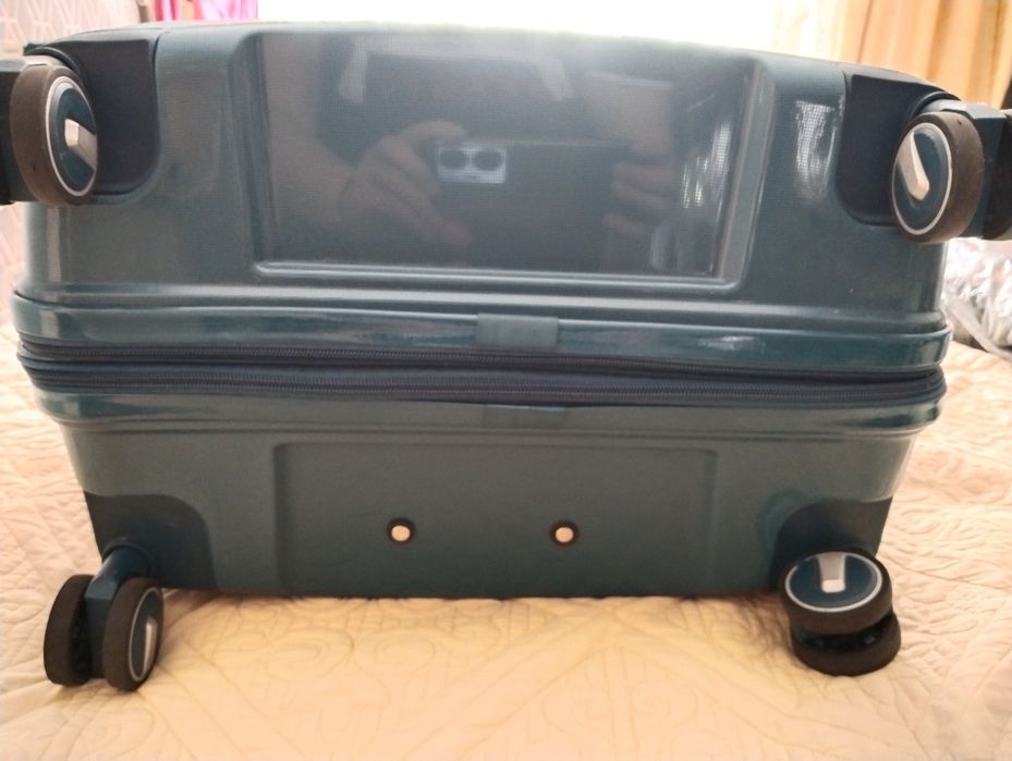 Чемодан для путешествий.