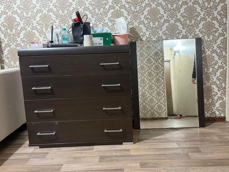 Спальный гарнитур