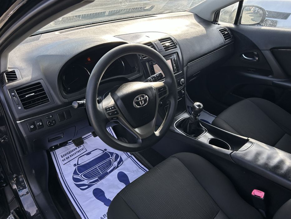 Toyota Avensis 2011г.