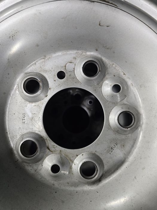Set Jante Fiat Ducato + anvelope 215/70/15C vara Continental NOI