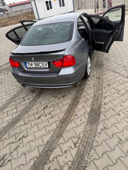Vând bmw e90 2010 2.0d 184hp automat