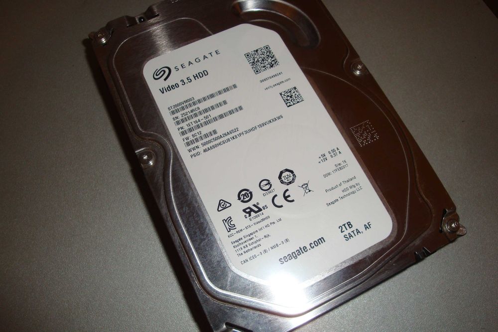 HDD Seagate 2TB ST2000VM003 Sata 6GB/s testat stare excelenta