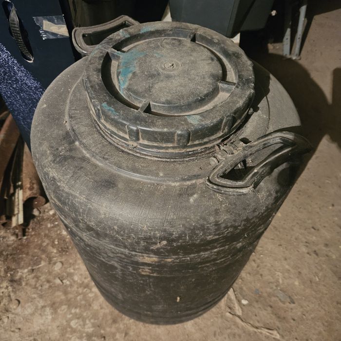 Butoi murături cu capac