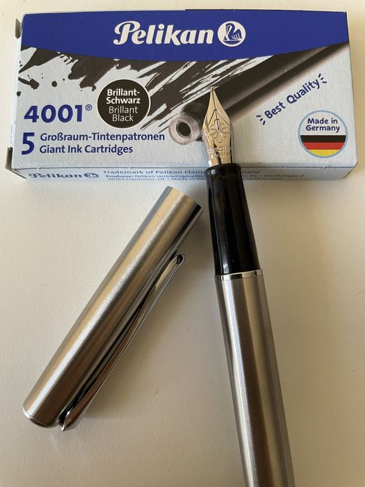 Писалка Diplomat Traveler и патрончета с мастило Пеликан