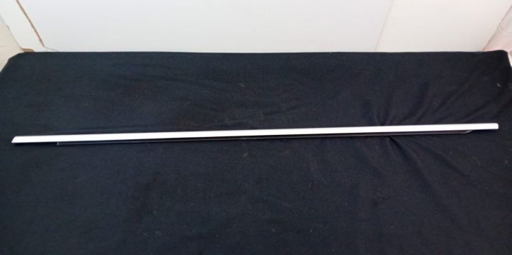 Perie Geam  Cromata, Stanga Spate 3c5839475b Volkswagen VW Passat B6